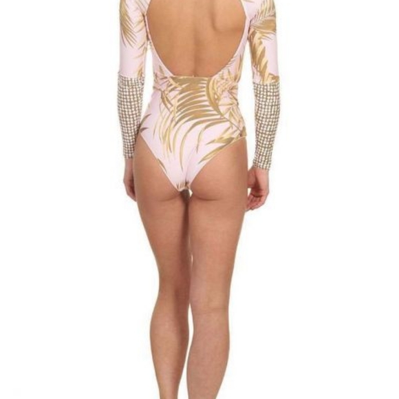 RIP CURL PARADISE COVE SURF SUIT - Picture 11 of 15